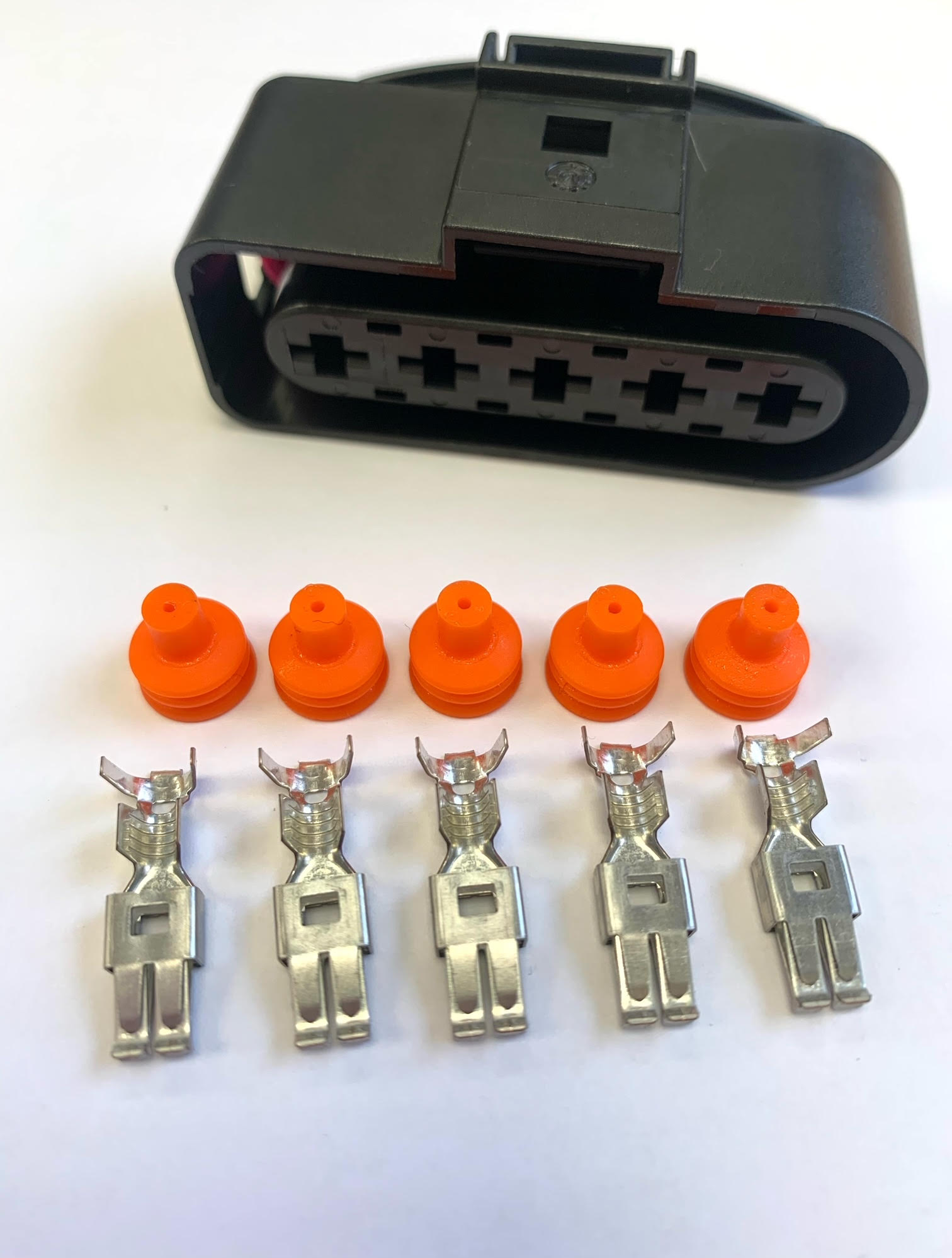 CON-768 5 Way 4.8mm Sealed VW Connector