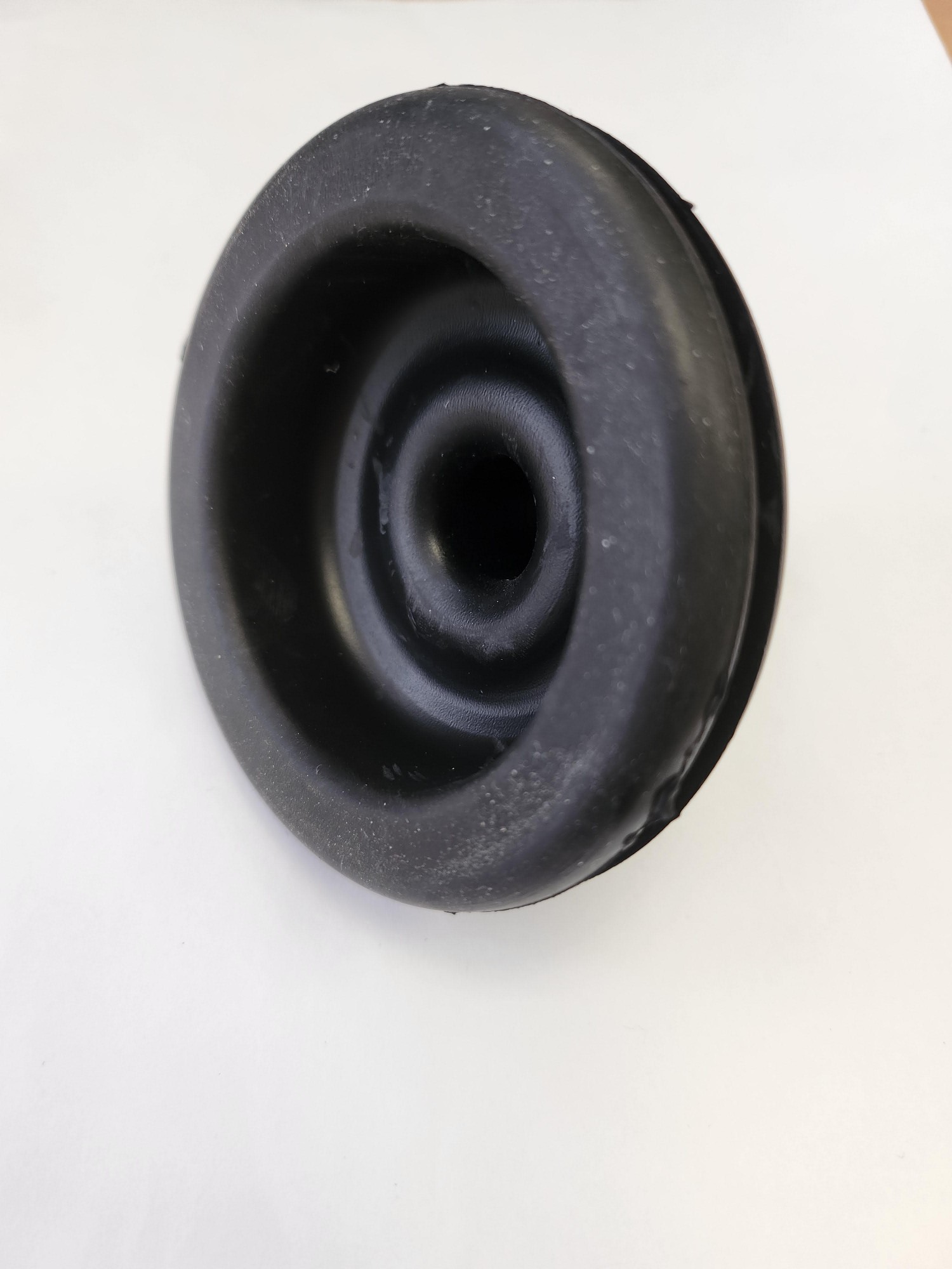 SPE-002 Rubber Bulkhead Grommet with Sleeved Exit