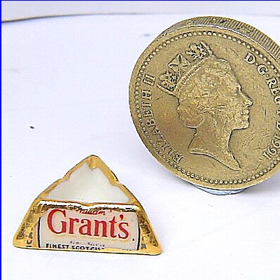 Grant's Whiskey -pub Ashtray                                                                                                                                                                                                                                   