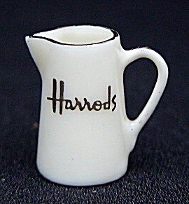 Harrods Logo 19mm Jug                                                                                                                                                                                                                                          