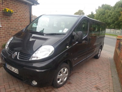 RENAULT 9 SEATER