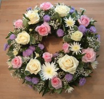 Loose Roses Wreath