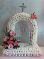 Gates of heaven funeral tribute