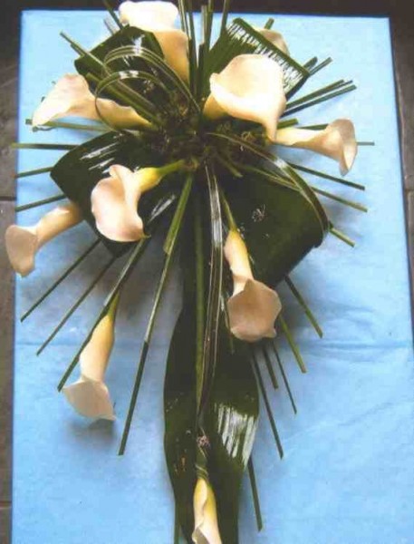 White Lily Tear Drop &pound;95