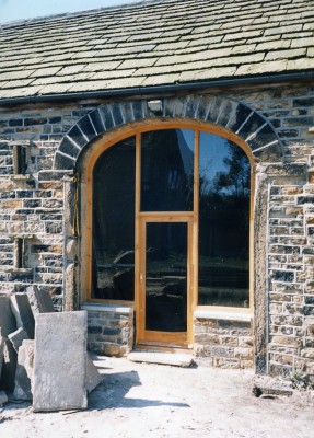 ARCHED DOORWAY