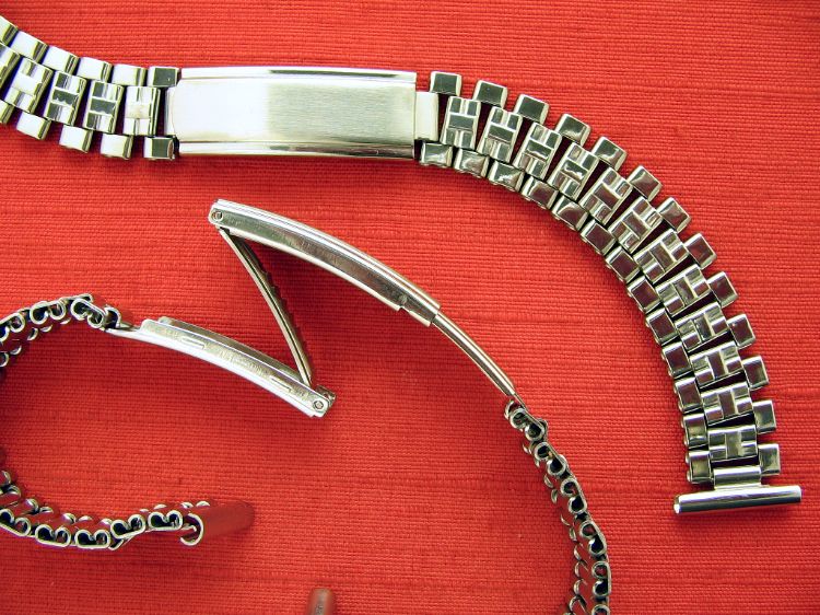 Montal Stainless Steel British Made Ladies Watch Bracelet.                                                                                                                                                                                                     