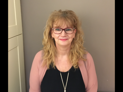 Lindsey Short ; Senior Stylist & co-owner