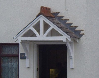 'Fleur de Lys' Cottage style canopies