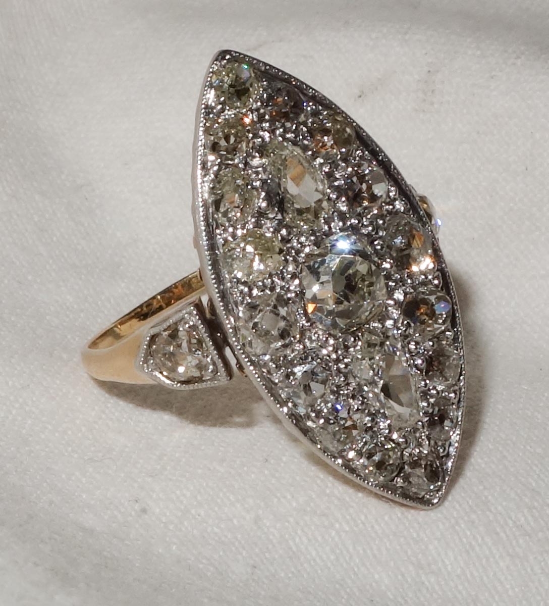 Ring Victorian Diamond cluster