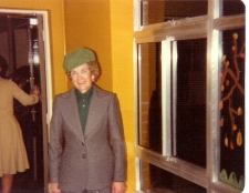 Ann Jones assist at shop from 1974 until 1982