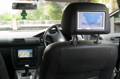 VW Passat Multi Media install