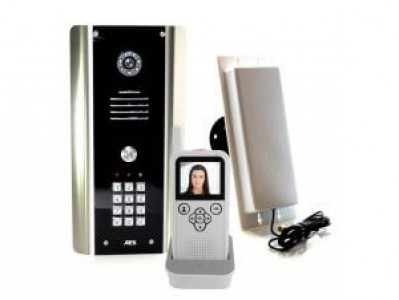 AES WIRELESS COLOUR VIDEO INTERCOM SYSTEM WITH KEYPAD