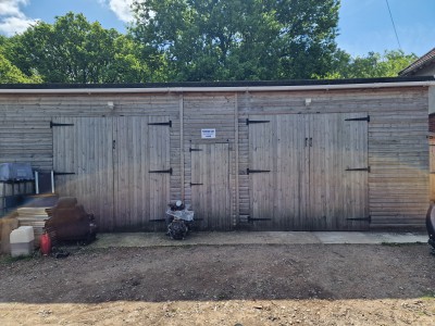 Farnham Cars workshop