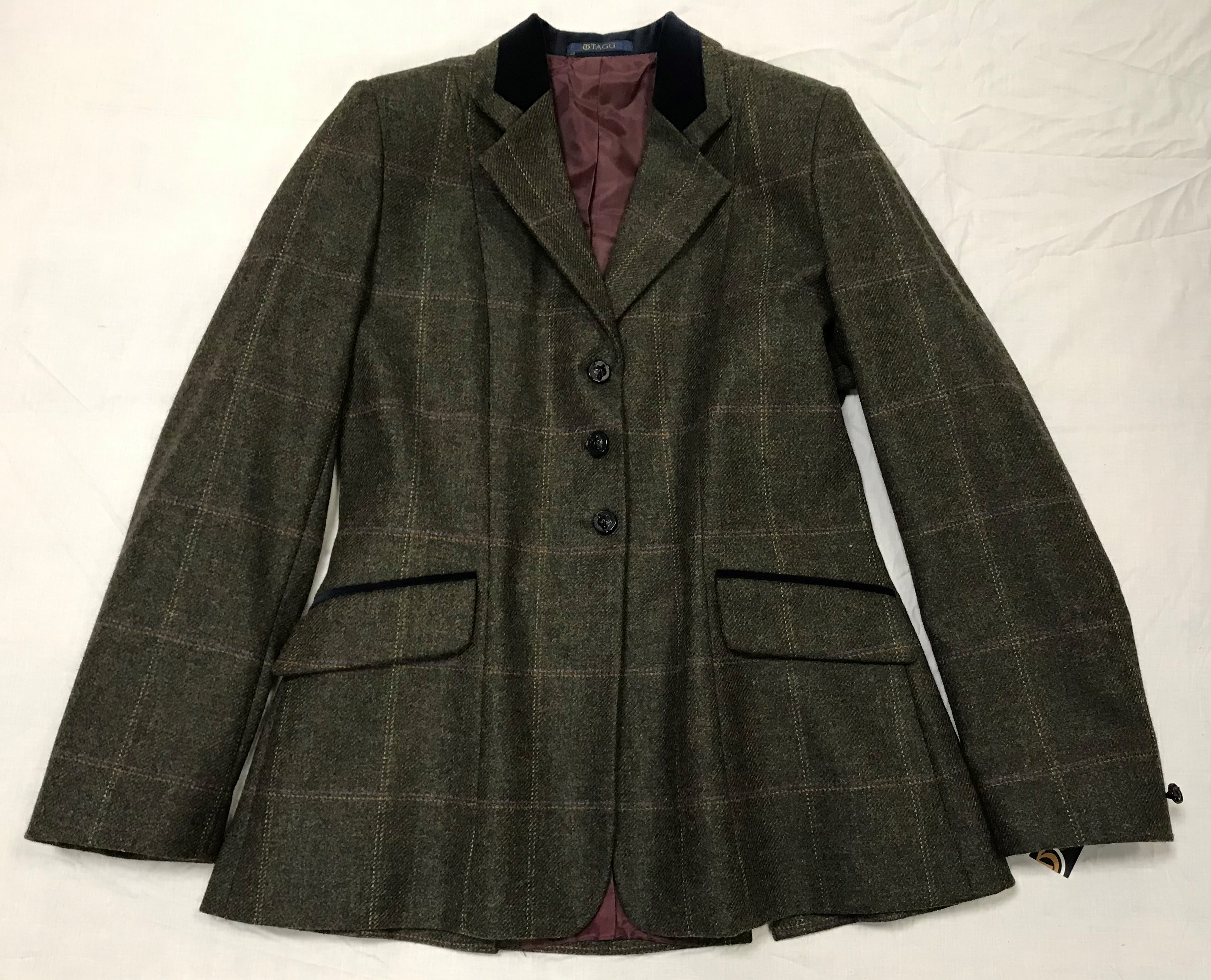Tagg Dark Moss Tweed Showjacket