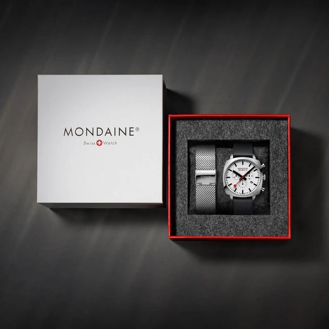 MON197C Mondaine Grand Cushion Watch - MSL.41410.LBV.SET