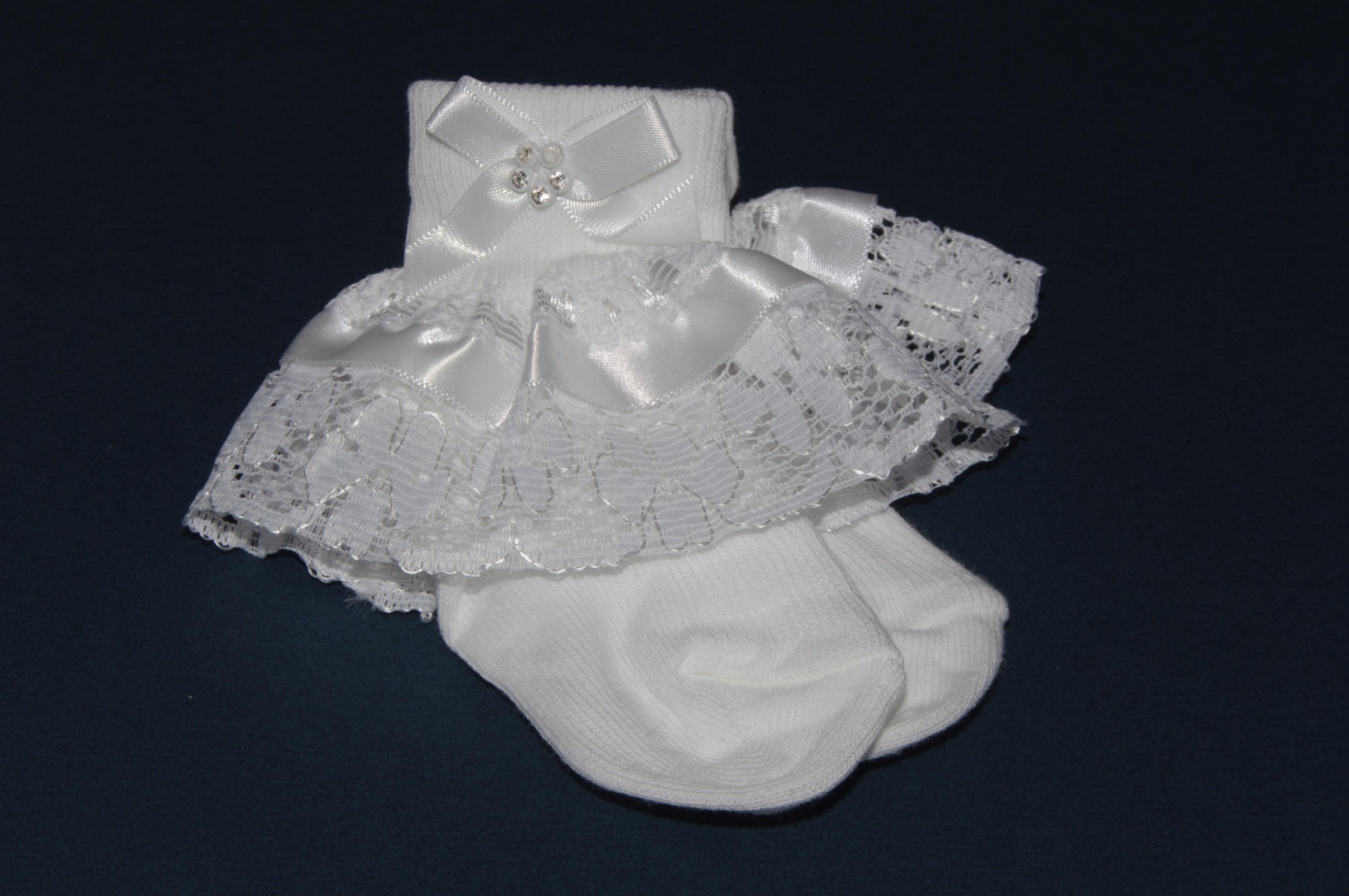 Frilled socks with diamonte Ivory