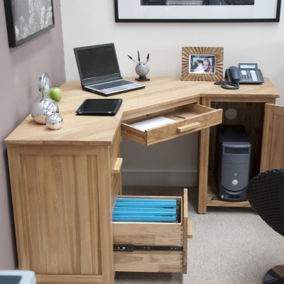 Modern classic Oak corner desk