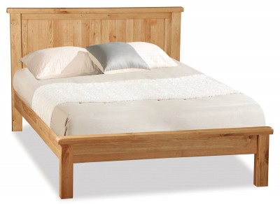 Erne oak 4ft6 panel double bed