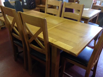 Erne Oak Small Extending 4-6 Seat Dining Table