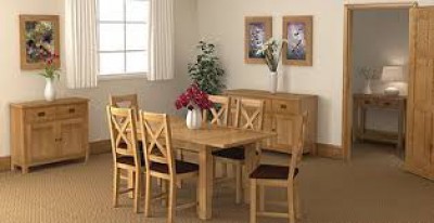 Erne lite oak compact extending dining table