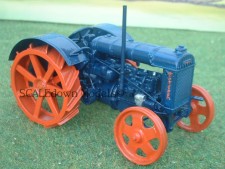 1932 Fordson �N� (Water Washer Air Filter � Cleated Wheels)