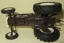 T114  T114 1969 DAVID BROWN 990 SELECTAMATIC wide wheeled.