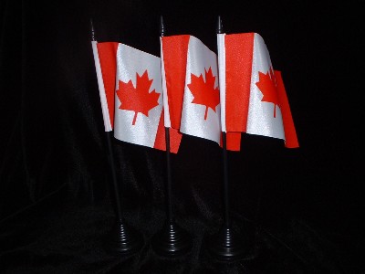 Table Flag...................Canada / Maple Leaf