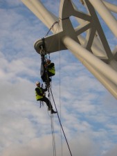 Rigging at Wembley Arch