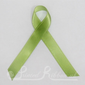LIMEGREENPLARIBPIN Pack of 10 LIME GREEN Plain d/f Satin Awareness ribbons with pin attached