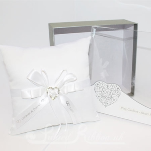PWRCHEARTWHTE Personalised Wedding Heart Ring Cushion - White