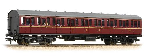 BR MK1 Suburban Composite BR Lined Maroon with fitted passengers
