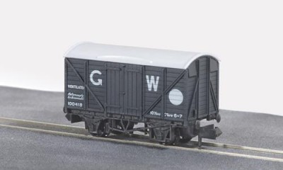 GW Standard Type Box Van Dark Grey