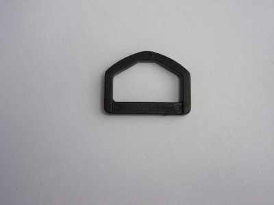 25mm Plastic D Rings