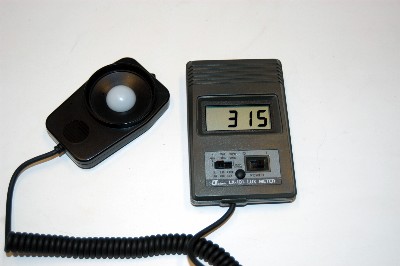 DIGITAL INSTRUMENTS LX-101 LUX METER***