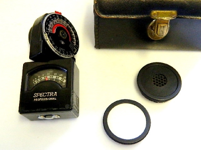 SPECTRA LIGHT METER***