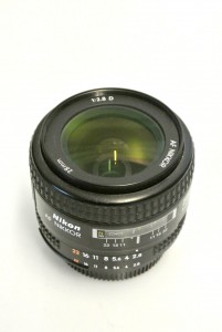NIKON AFD NIKKOR 28mm f2.8 LENS***