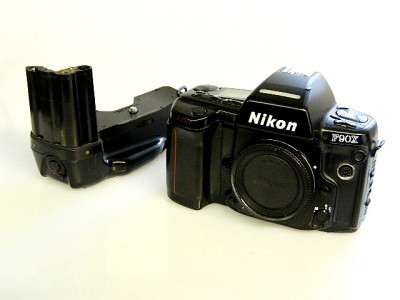 NIKON F90X PRO CAMERA***