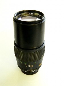 MINOLTA 200mm f3.5 LENS***