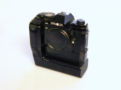 MINOLTA 9000 CAMERA+MD90 MOTOR DRIVE*