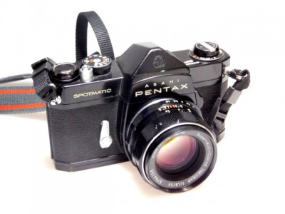 PENTAX SPOTMATIC + SMC TAKUMAR 55mm f2 LENS**