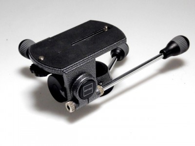GITZO G1570M MAGNESIUM 3 WAY PAN TILT HEAD***