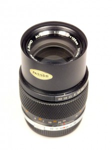 OLYMPUS ZUIKO 135mm f3.5 LENS***