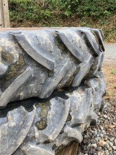 JL DD 12.4*46 stocks row crops