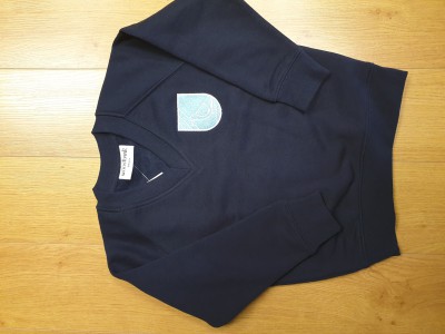 THE ROOKERIES v-neck sweat shirt