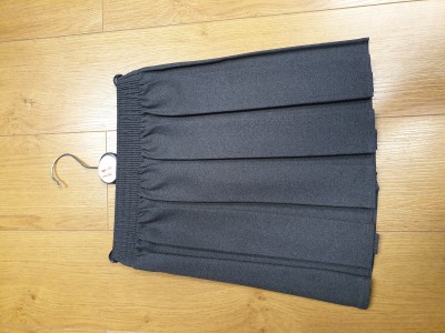 BOX PLEAT SKIRT GREY