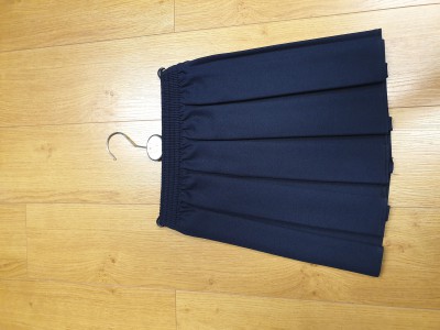 BOX PLEAT SKIRT NAVY