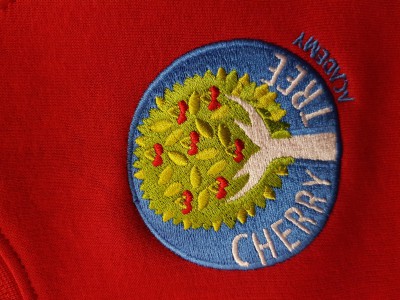 CHERRY TREE round neck sweatshirt with logo