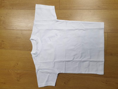 WHITE polo with Logo