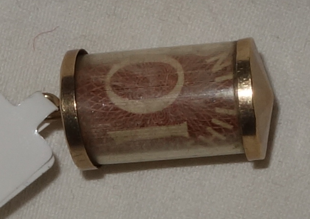 Charm 9ct 10/- note