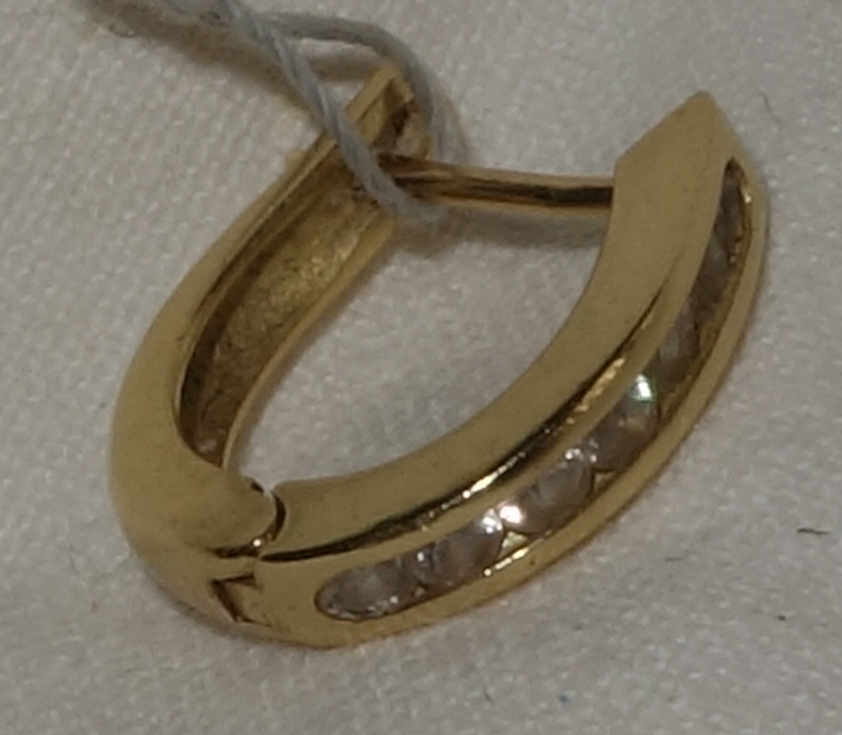 Earring 18 ct gold diamond cuff